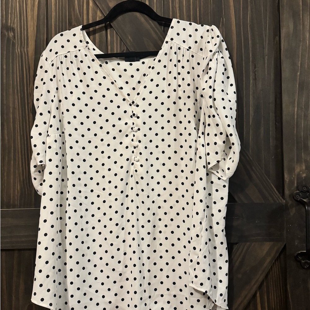 Torrid Harper Polka Dot Blouse Size 3 NWOT Black White Georgette 3X